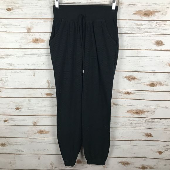 Victoria's Secret Pants - 🔥 Victoria's Secret Sport Mesh Jogger Sweatpants